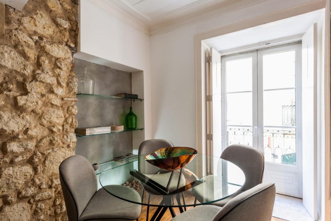 Living Bairro Alto II Apartment Lisbon Exterior photo